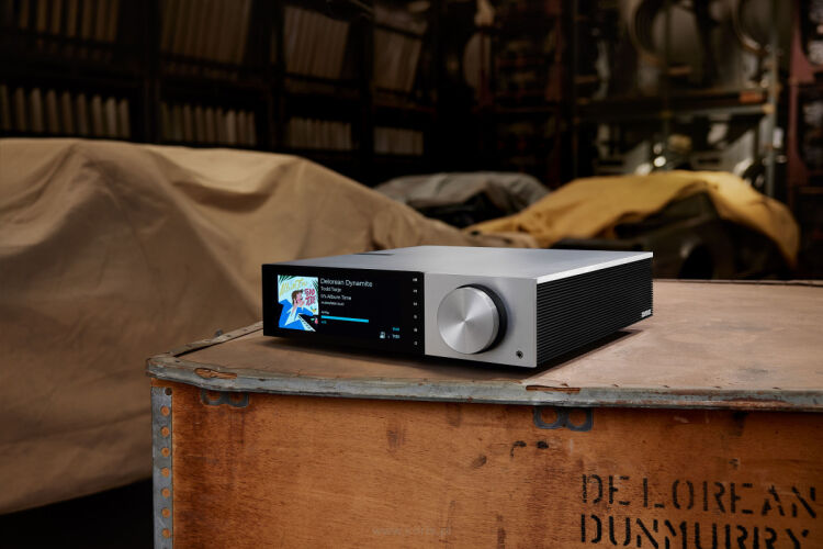 Cambridge Audio Delorean Evo 150