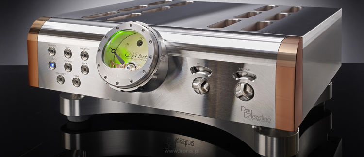 DAN D'AGOSTINO MOMENTUM HD Preamplifier