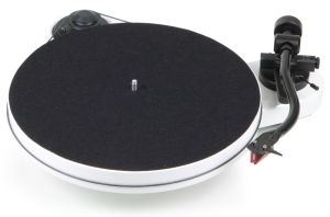 Pro-Ject RPM 1 Carbon